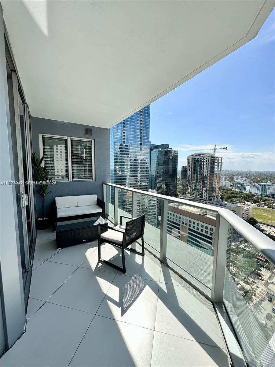1300 Brickell Bay Dr #3101 Miami, FL 33131