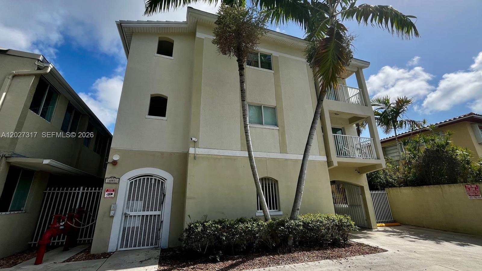 1025 SW 7th Ave #5