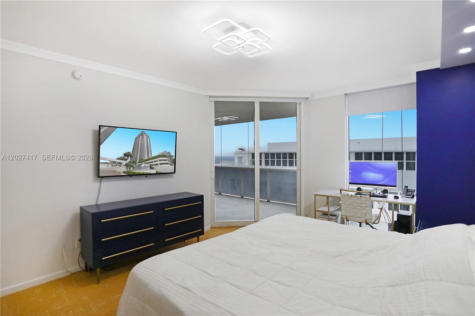 4775 Collins Ave #1804 Miami Beach, FL 33140
