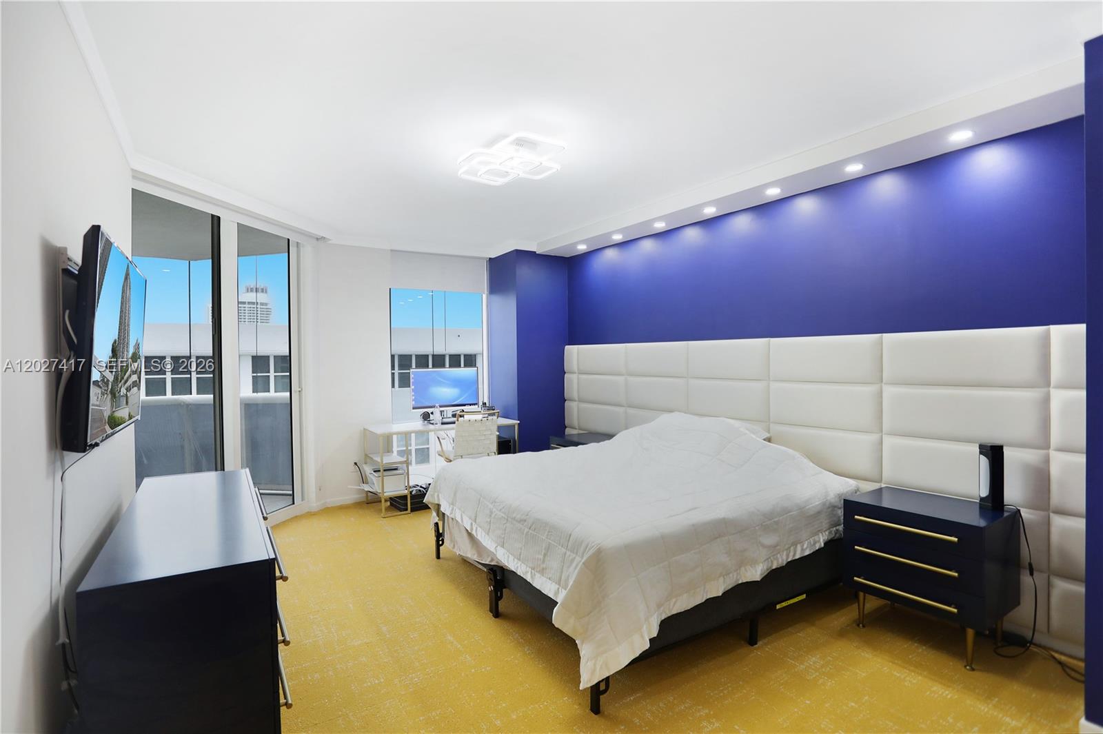 4775 Collins Ave #1804 Miami Beach, FL 33140