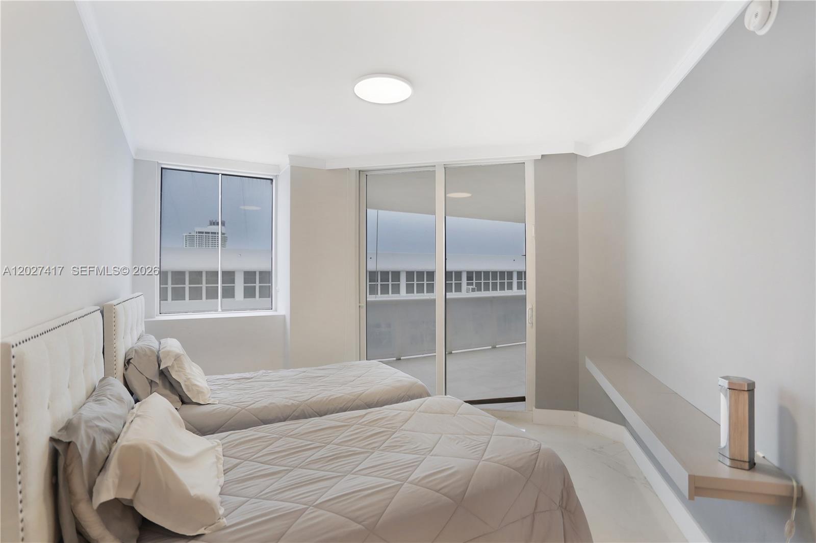 4775 Collins Ave #1804 Miami Beach, FL 33140
