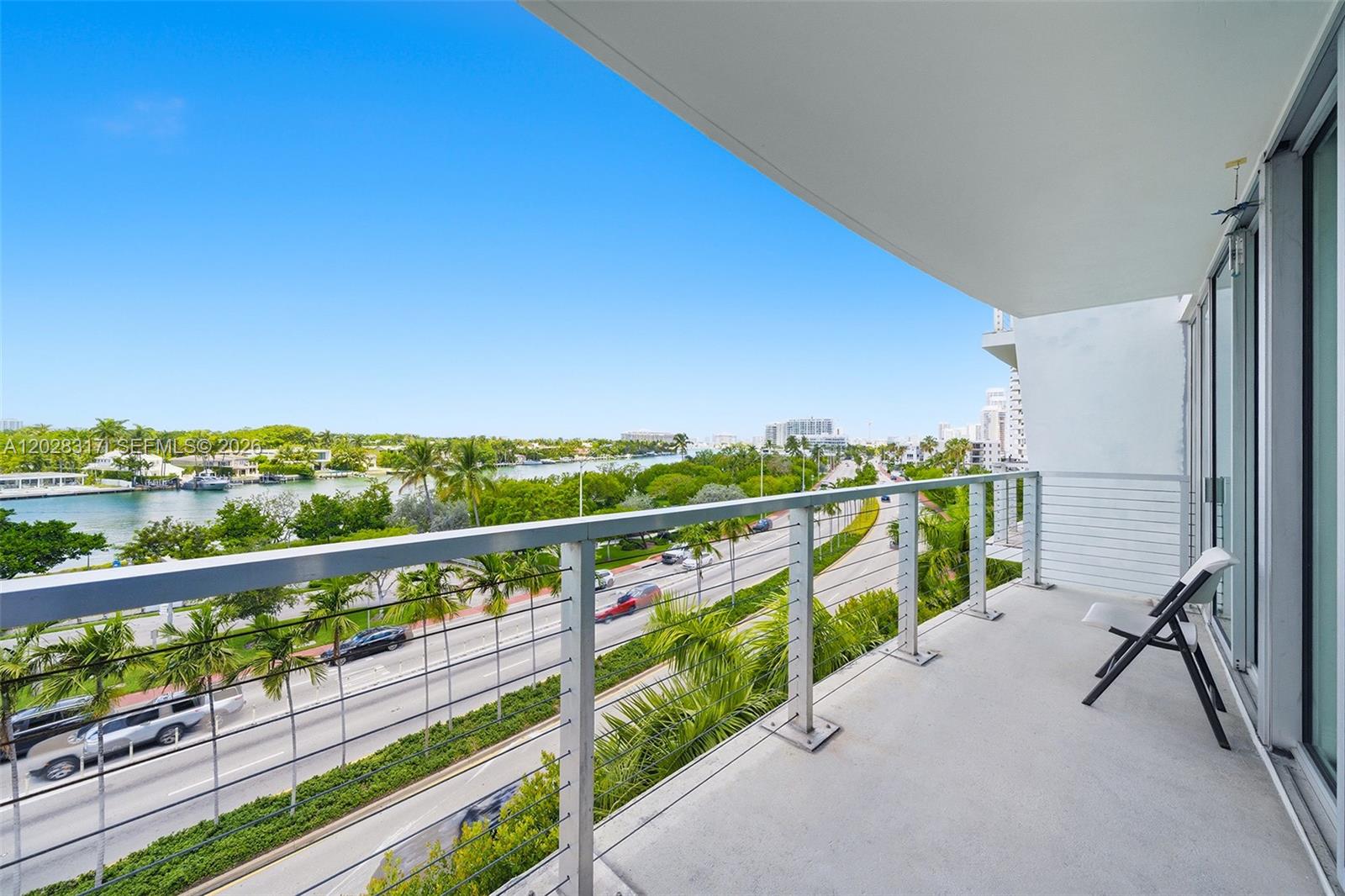 6305 Indian Crk Dr #5D Miami Beach, FL 33141
