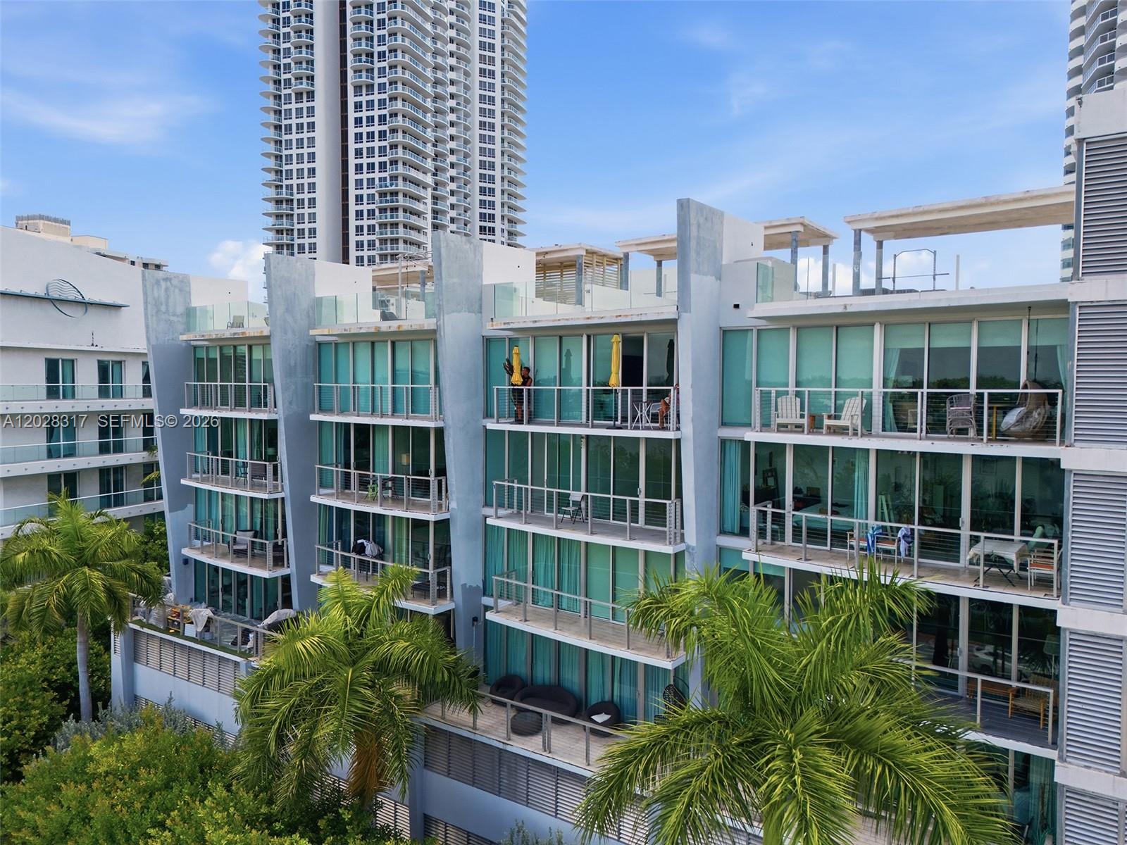 6305 Indian Crk Dr #5D Miami Beach, FL 33141