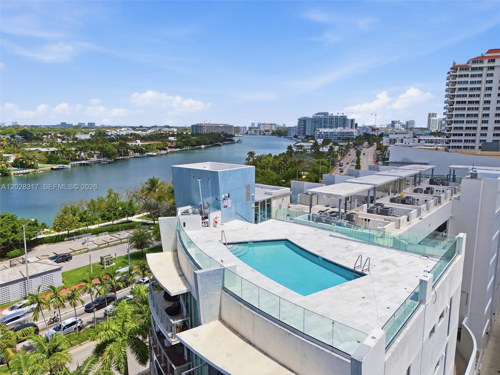 6305 Indian Crk Dr #5D Miami Beach, FL 33141