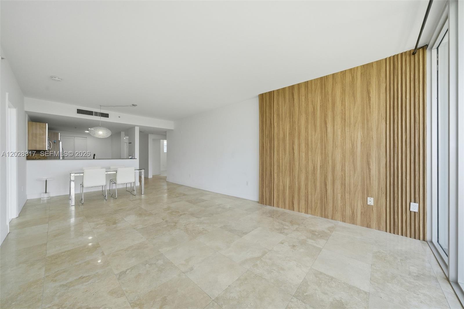6305 Indian Crk Dr #5D Miami Beach, FL 33141