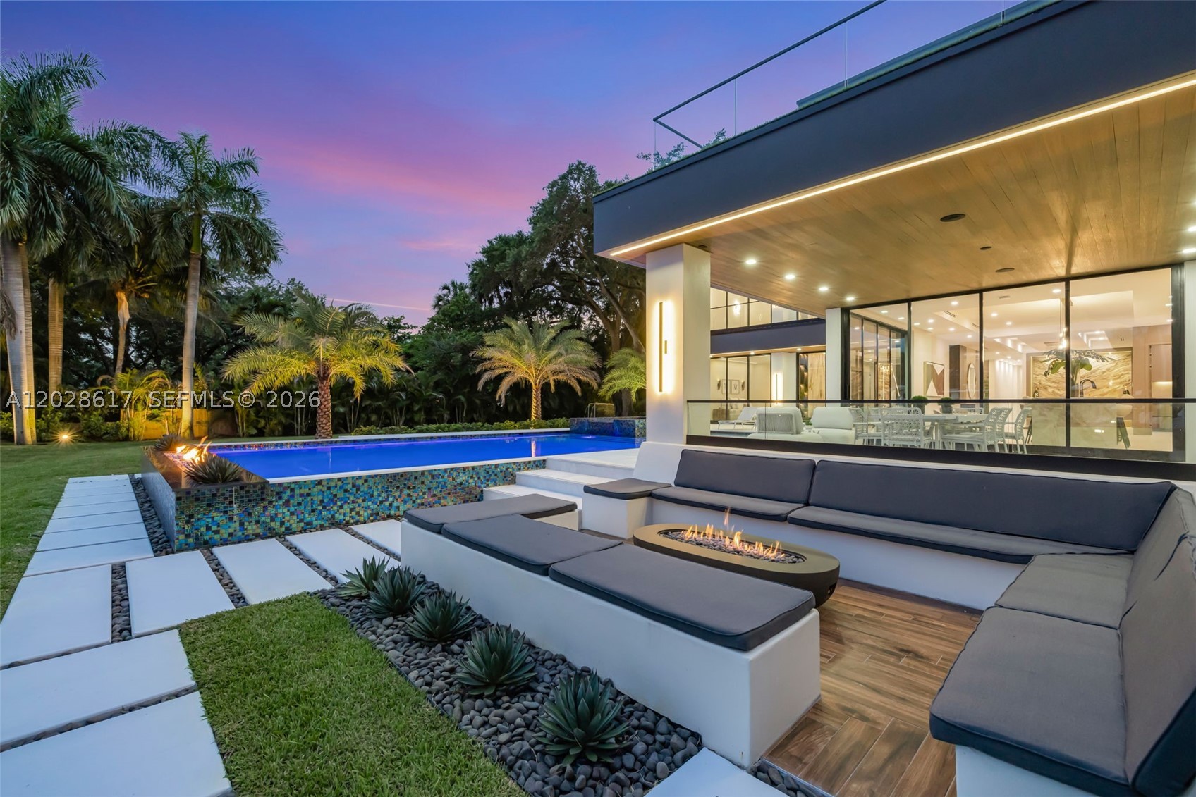 700 SW 12th Ave Fort Lauderdale, FL 33312