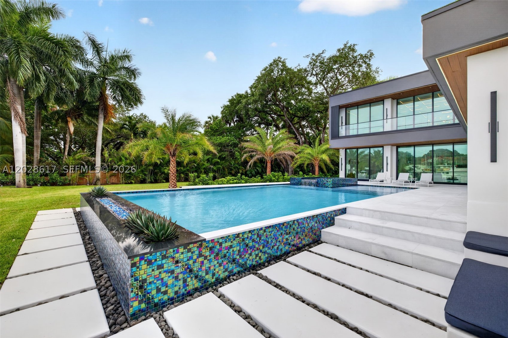 700 SW 12th Ave Fort Lauderdale, FL 33312