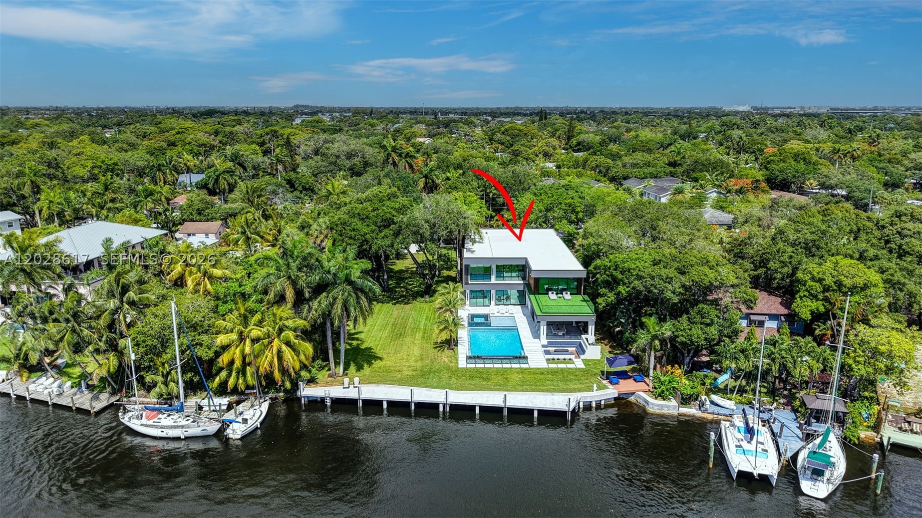 700 SW 12th Ave Fort Lauderdale, FL 33312