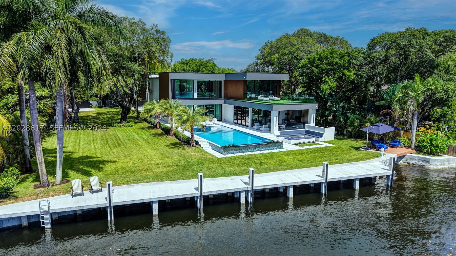 700 SW 12th Ave Fort Lauderdale, FL 33312