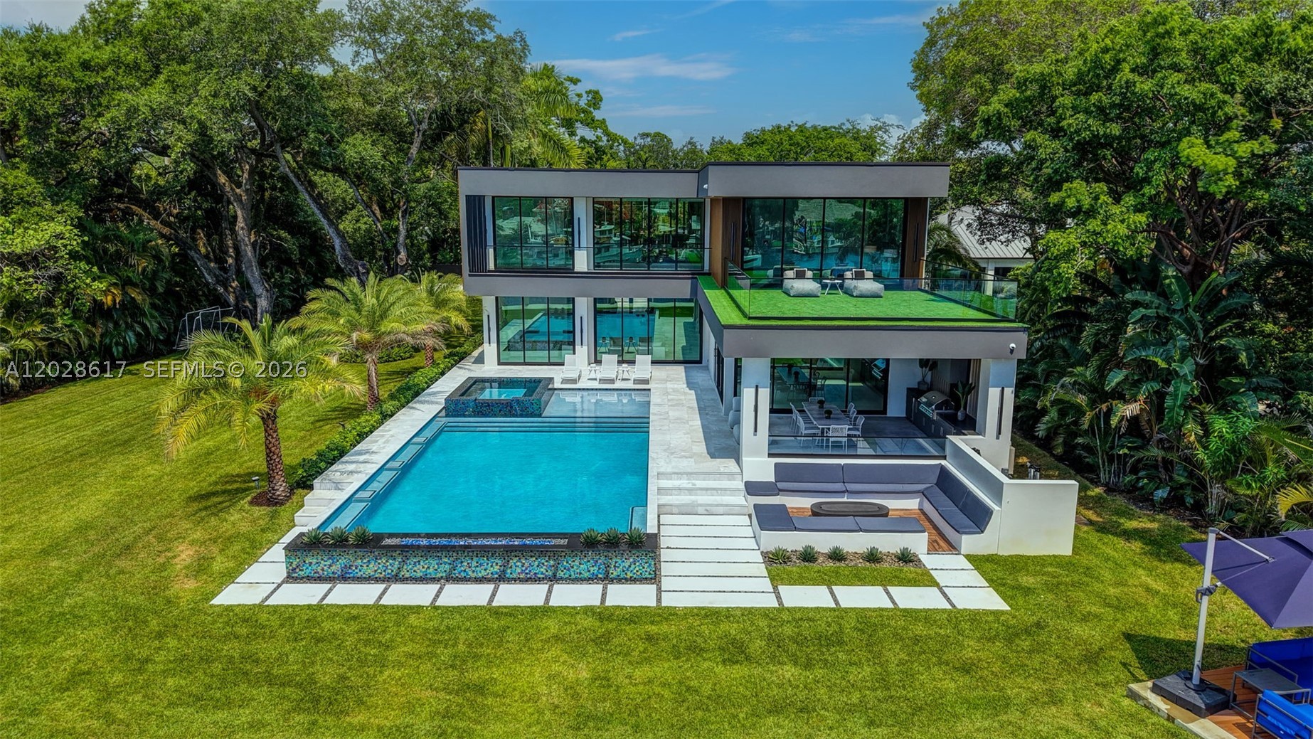 700 SW 12th Ave Fort Lauderdale, FL 33312