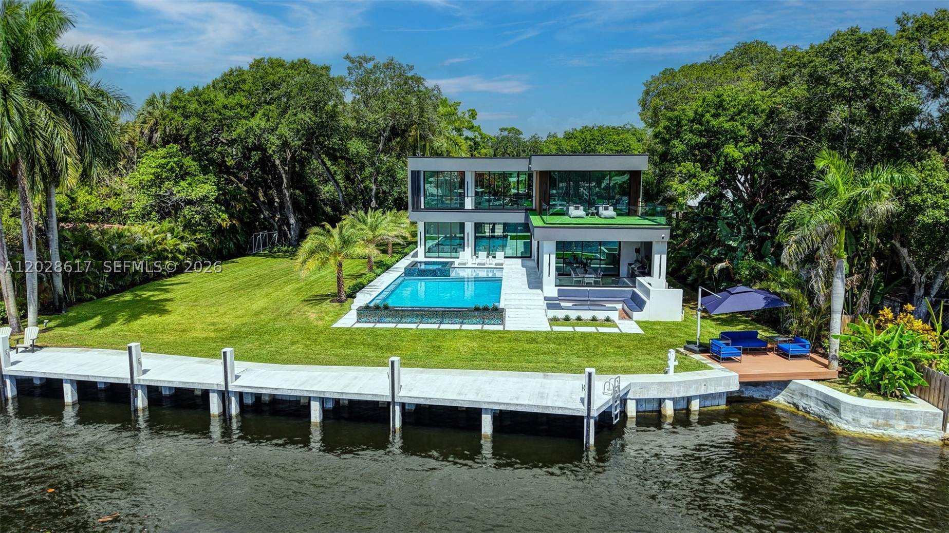 700 SW 12th Ave Fort Lauderdale, FL 33312