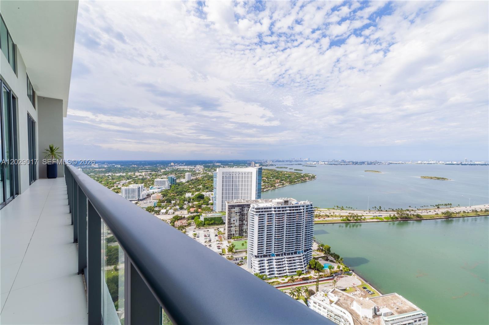 image Paraiso Bayviews1
