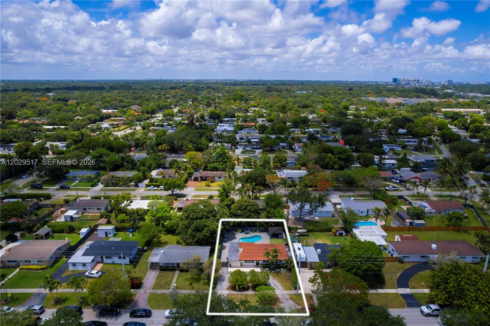 8595 SW 128th St Miami, FL 33156