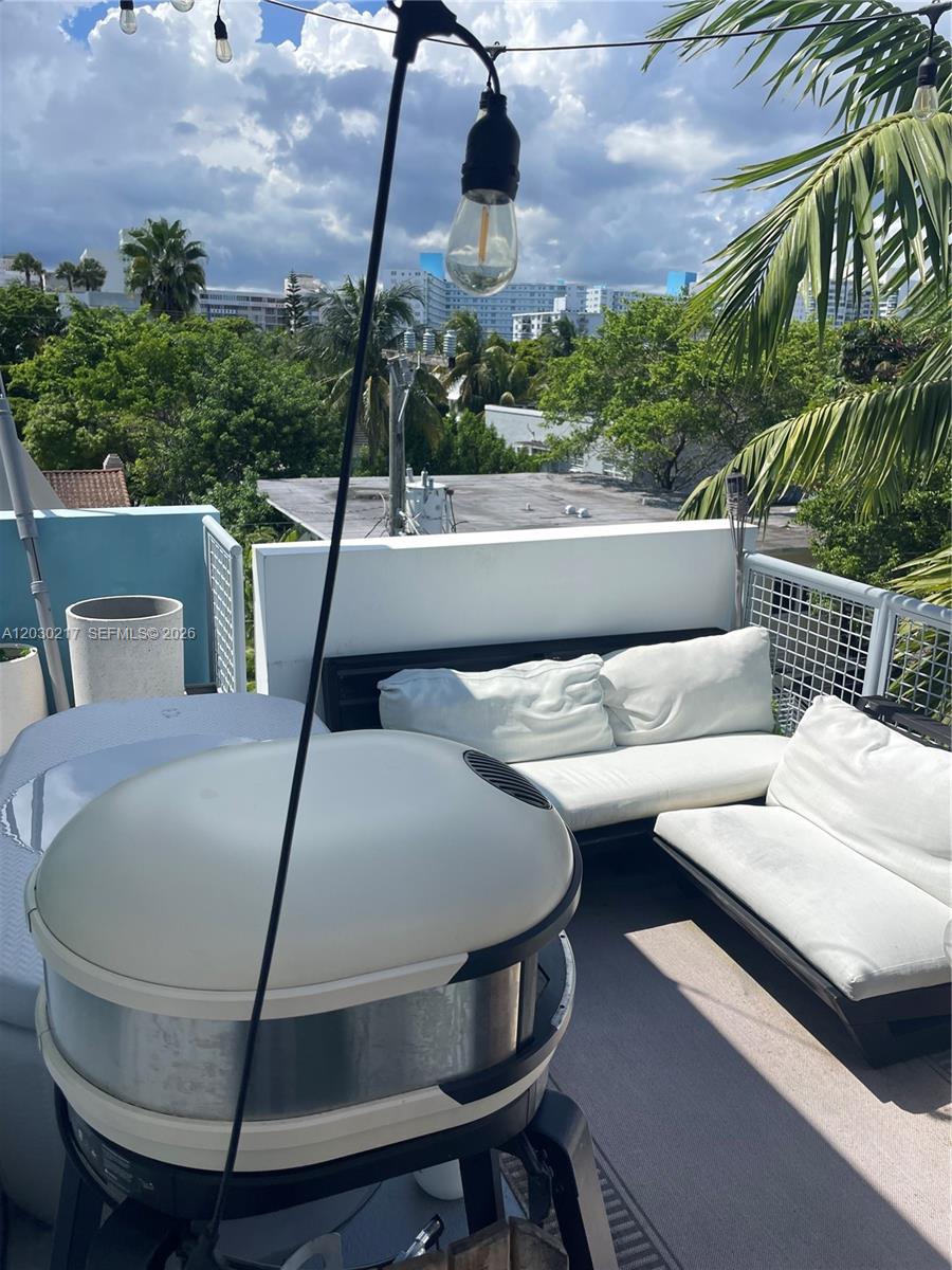 734 Michigan Ave Miami Beach, FL 33139