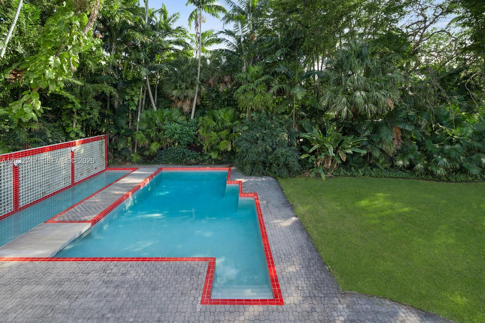6070 SW 128th Pinecrest, FL 33156