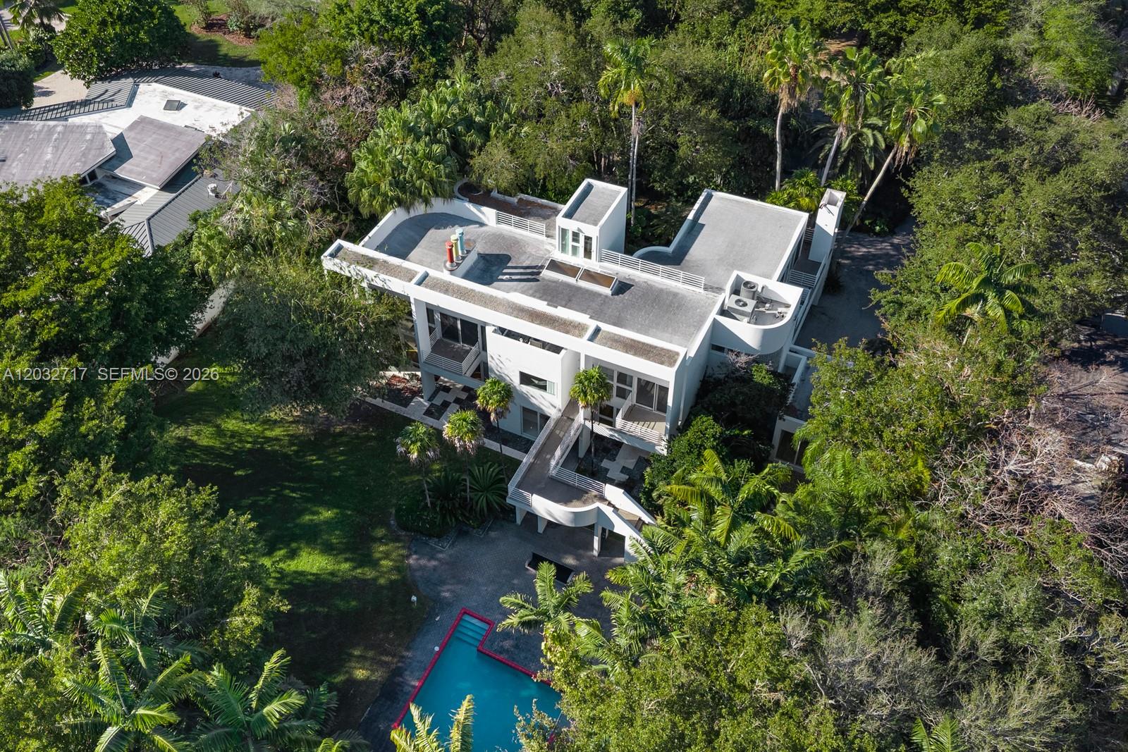 6070 SW 128th Pinecrest, FL 33156