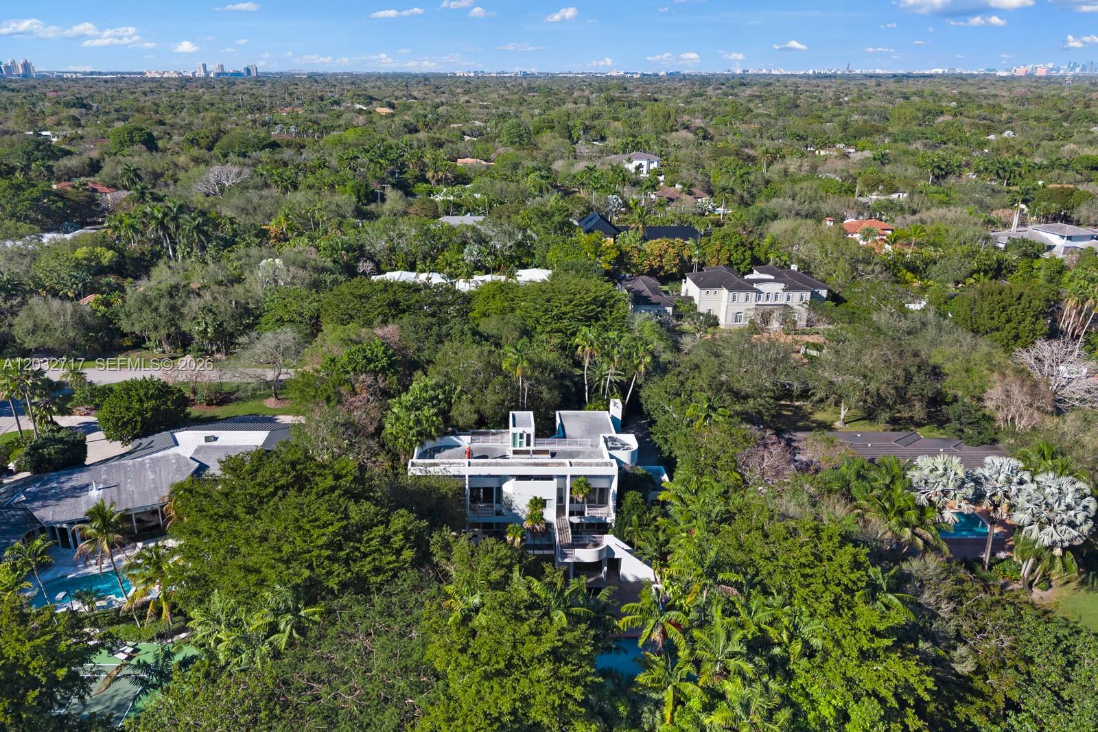 6070 SW 128th Pinecrest, FL 33156