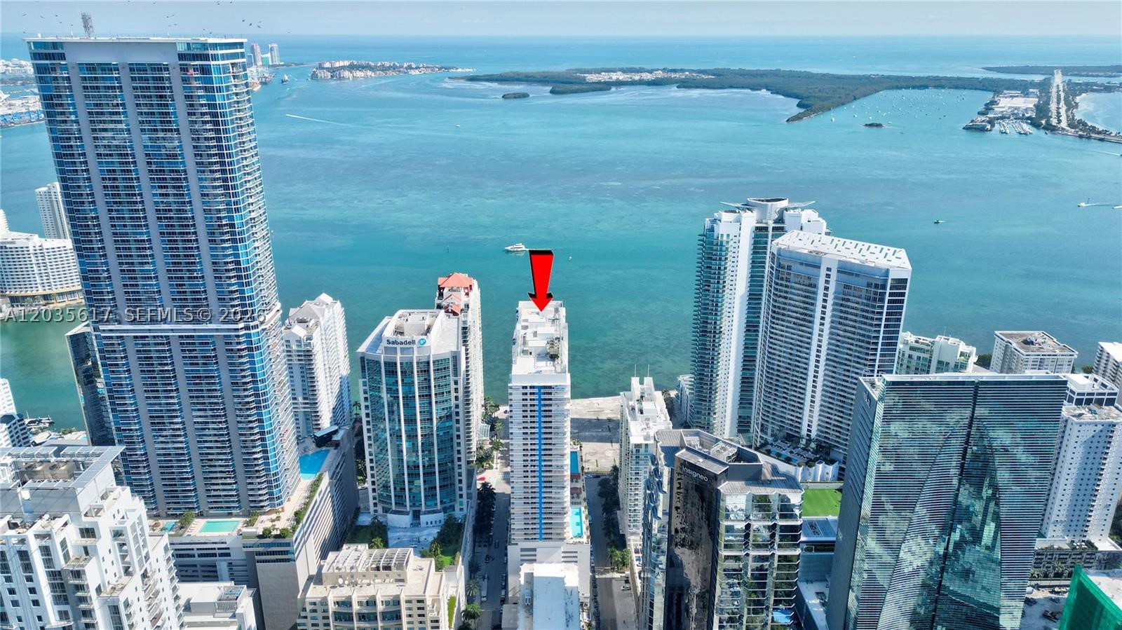 image The Club at Brickell Bay37