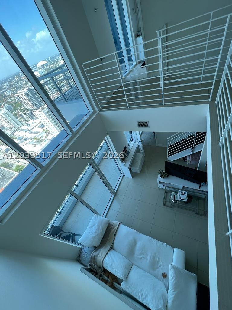 image Infinity at Brickell10