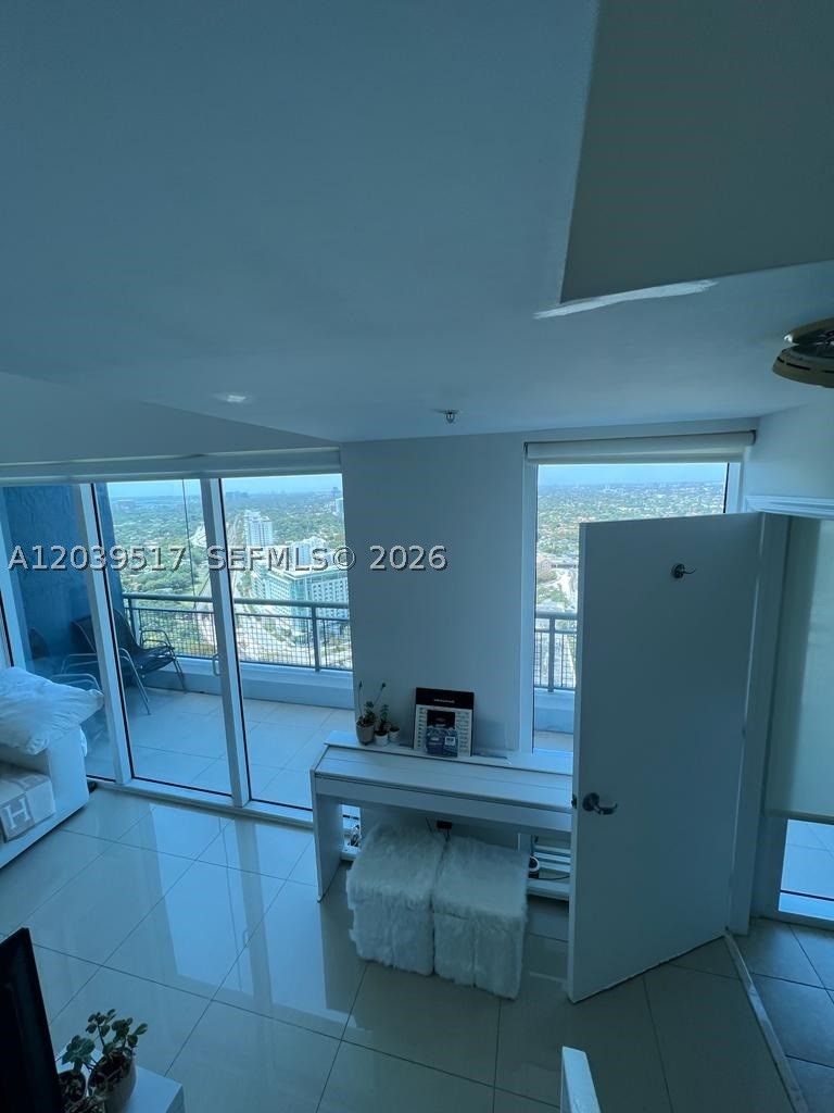 image Infinity at Brickell12