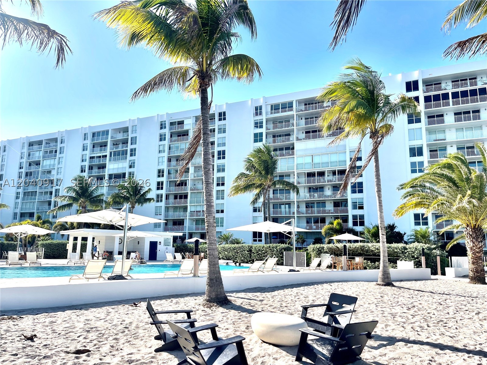 607 Ocean Dr #3K Key Biscayne, FL 33149