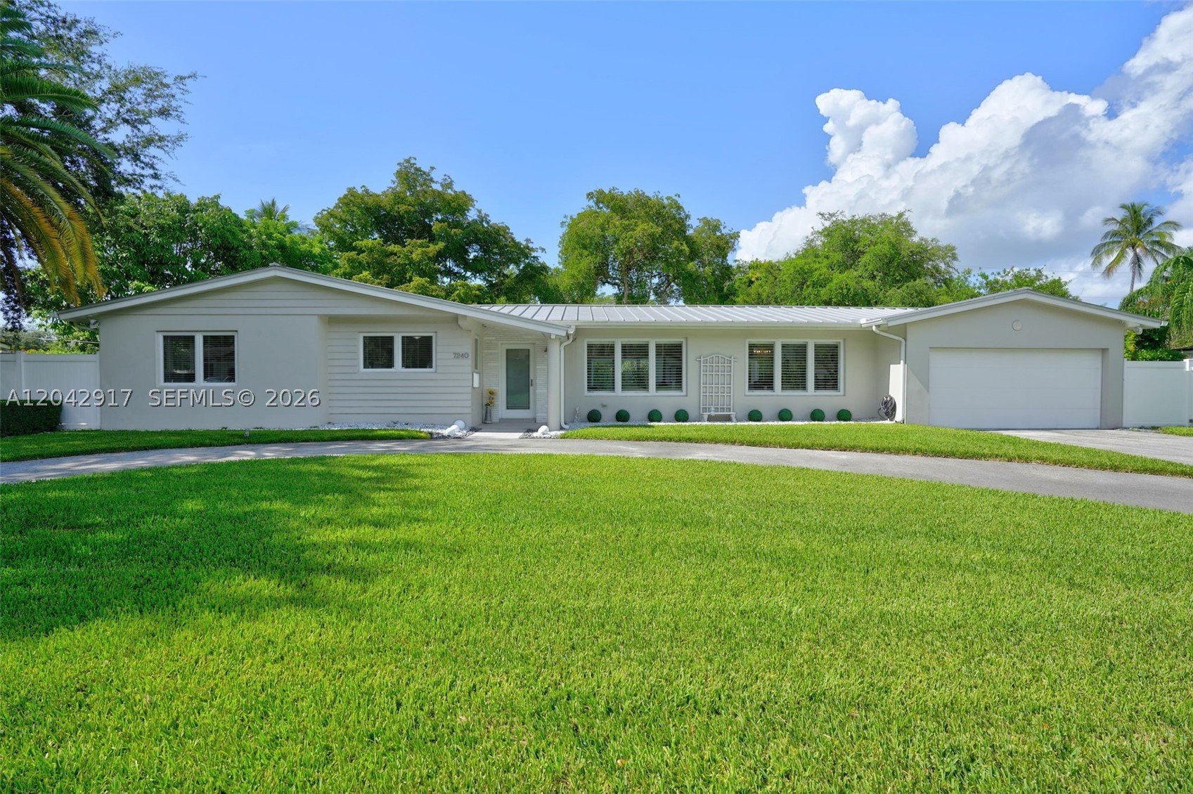7240 SW 131st St Pinecrest, FL 33156