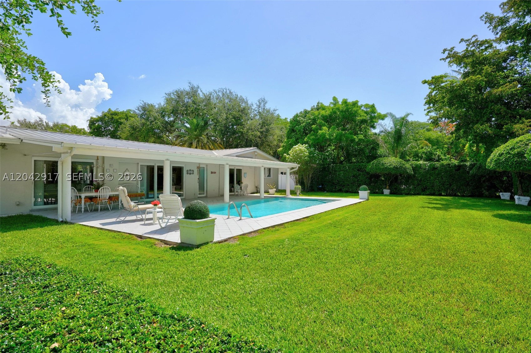 7240 SW 131st St Pinecrest, FL 33156