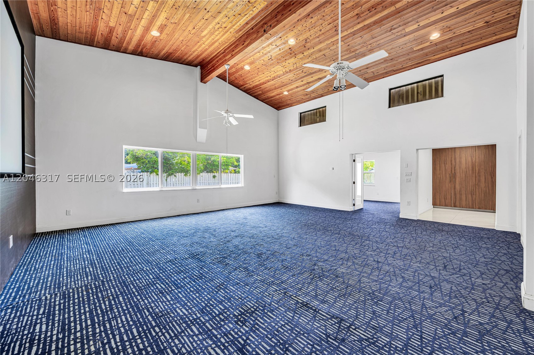 12525 SW 68th Ct Pinecrest, FL 33156