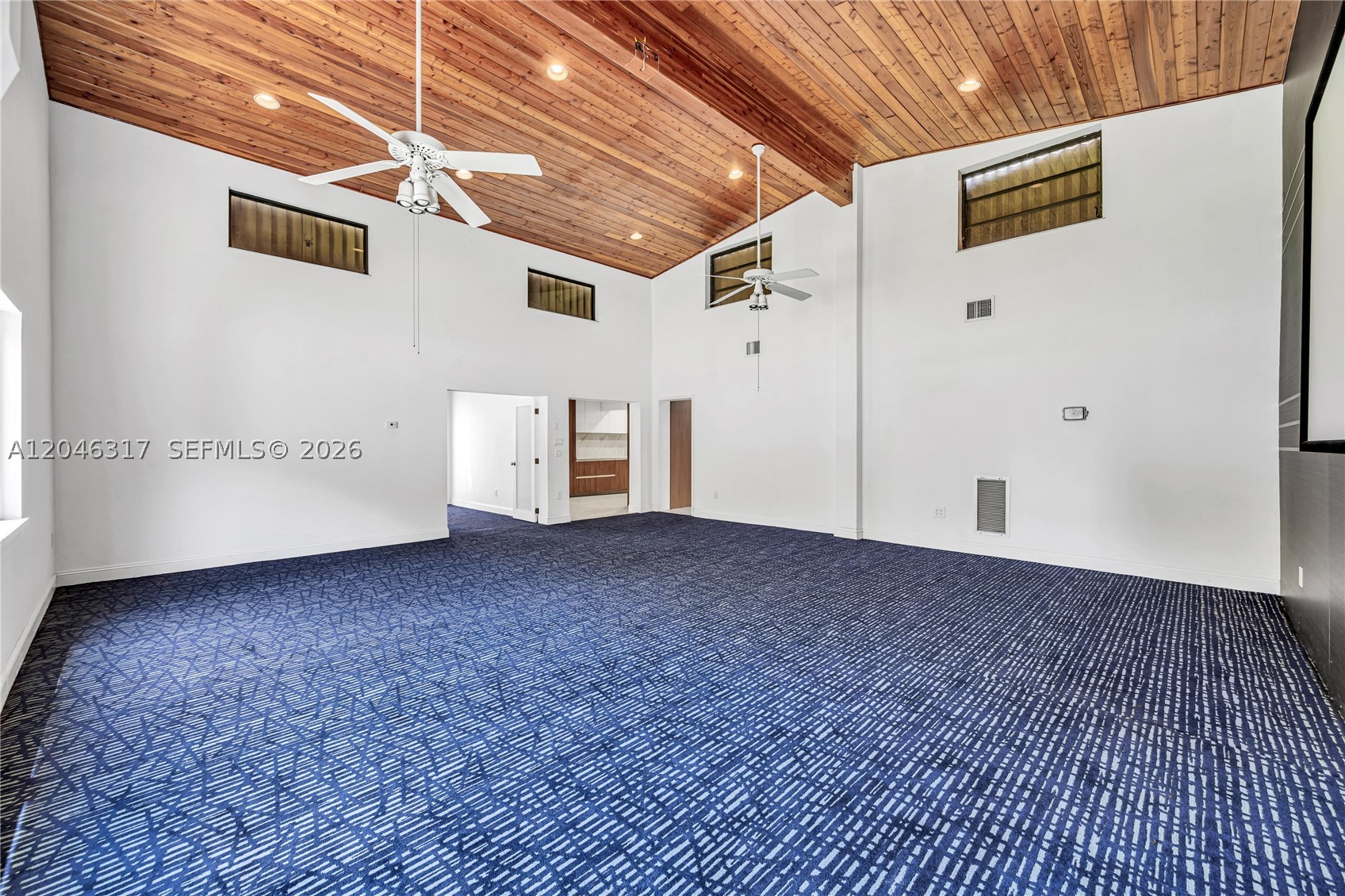 12525 SW 68th Ct Pinecrest, FL 33156