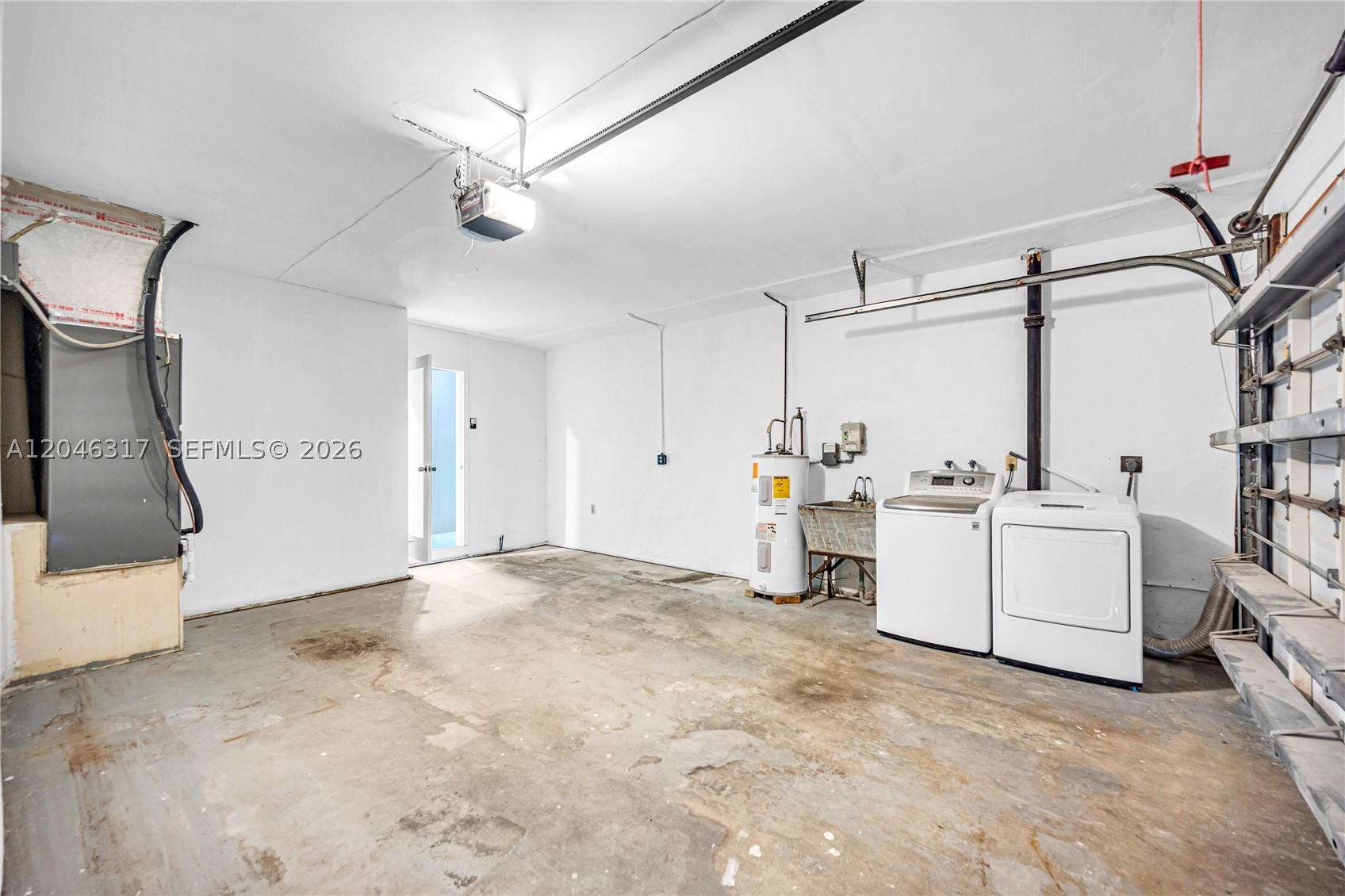 12525 SW 68th Ct Pinecrest, FL 33156