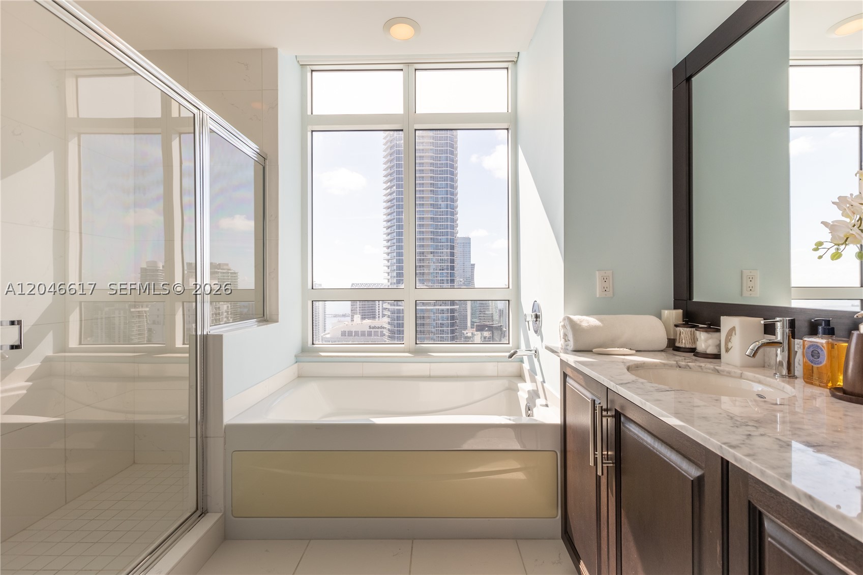 image The Plaza on Brickell East17