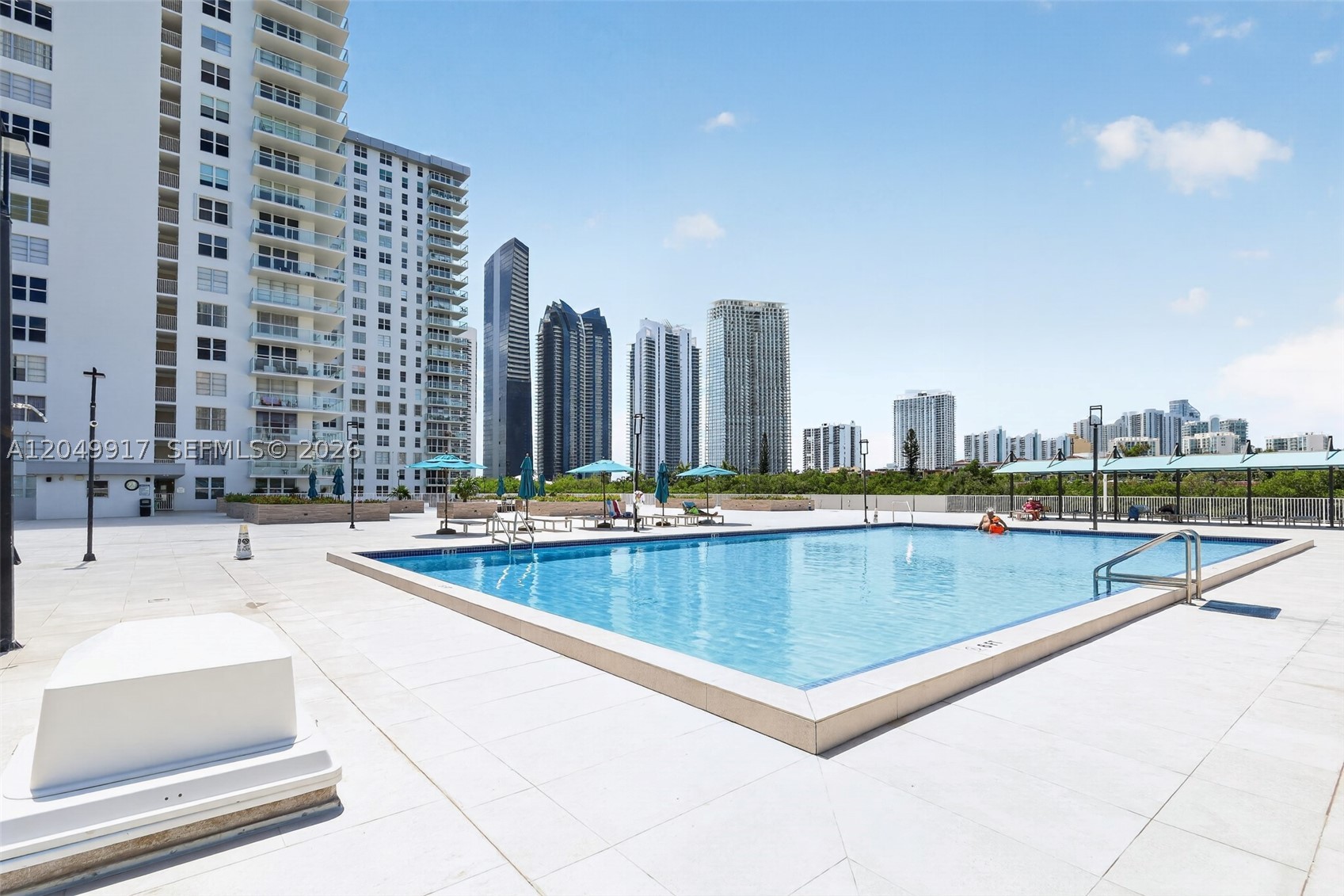 image Winston Towers 30023
