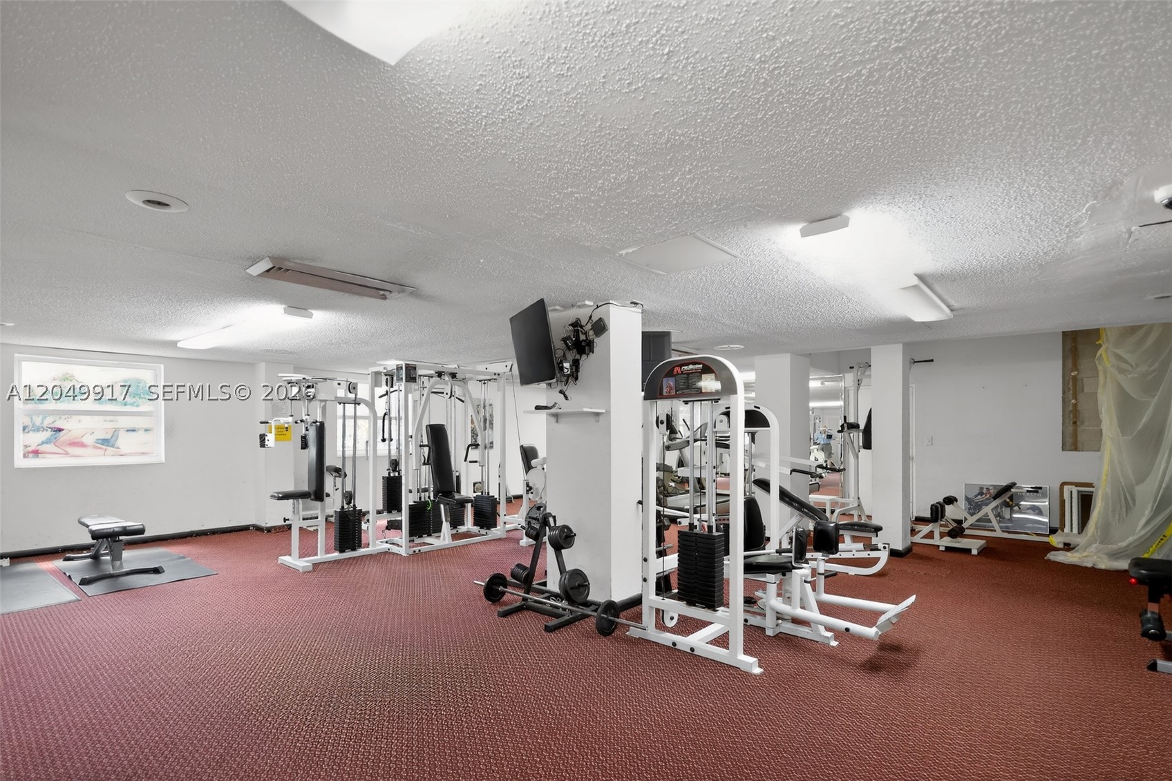 image Winston Towers 30027