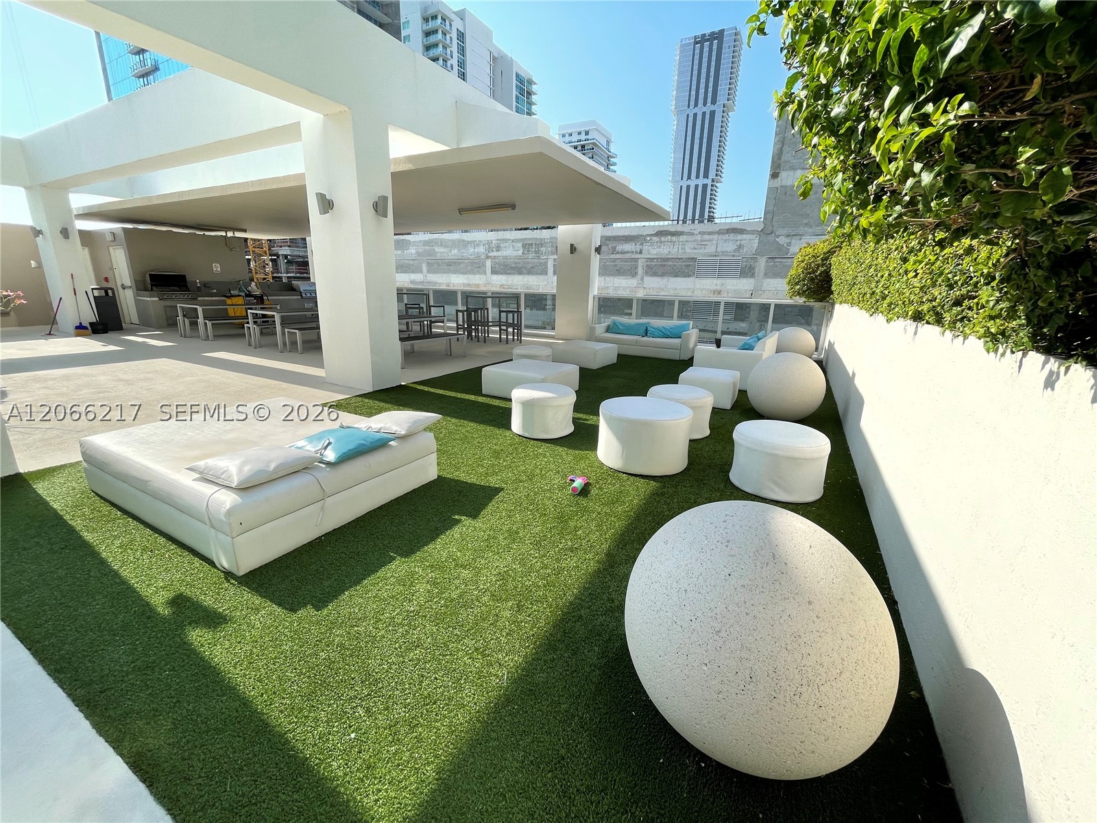 image Bay House11