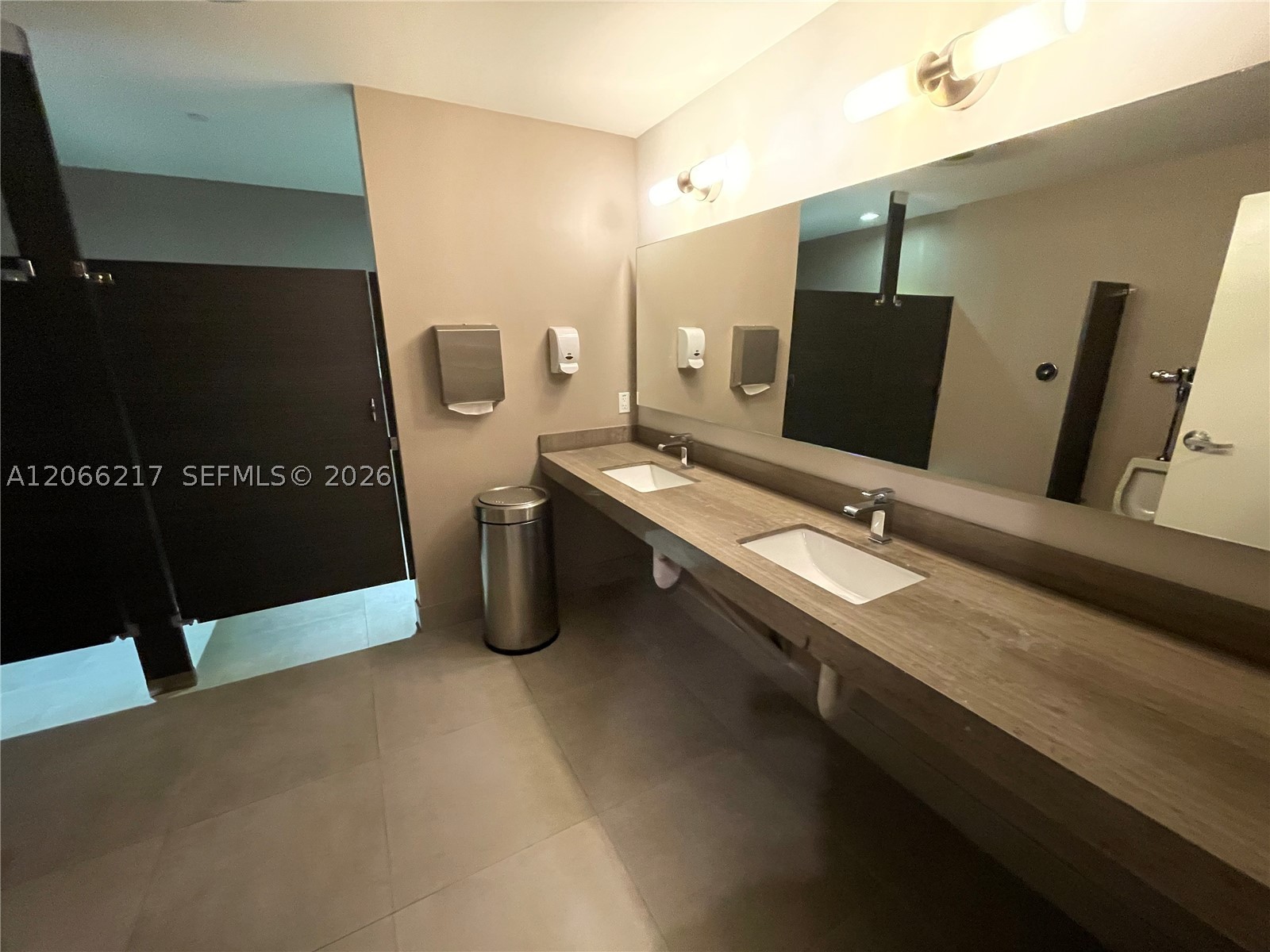image Bay House20