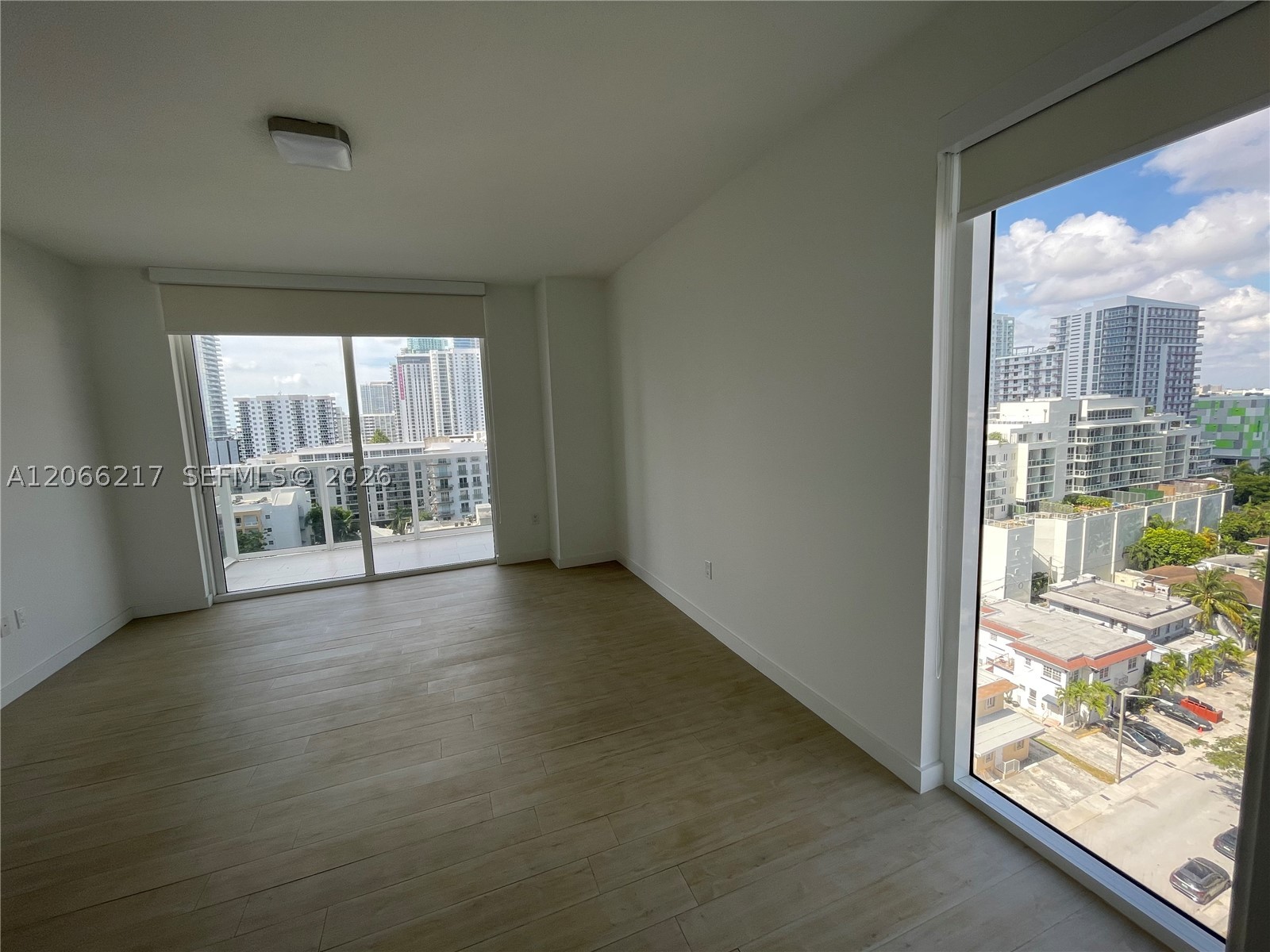 image Bay House33