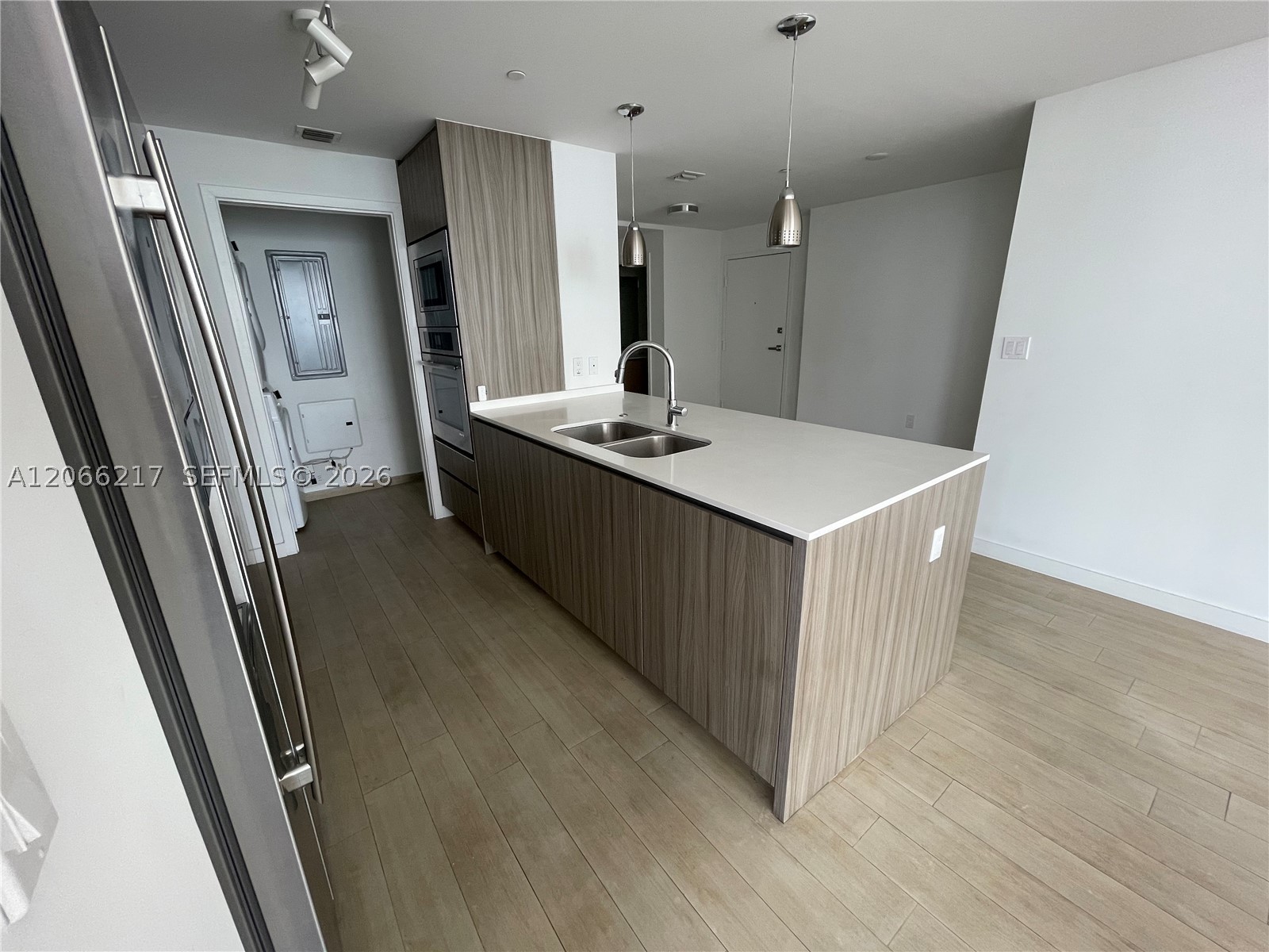 image Bay House42