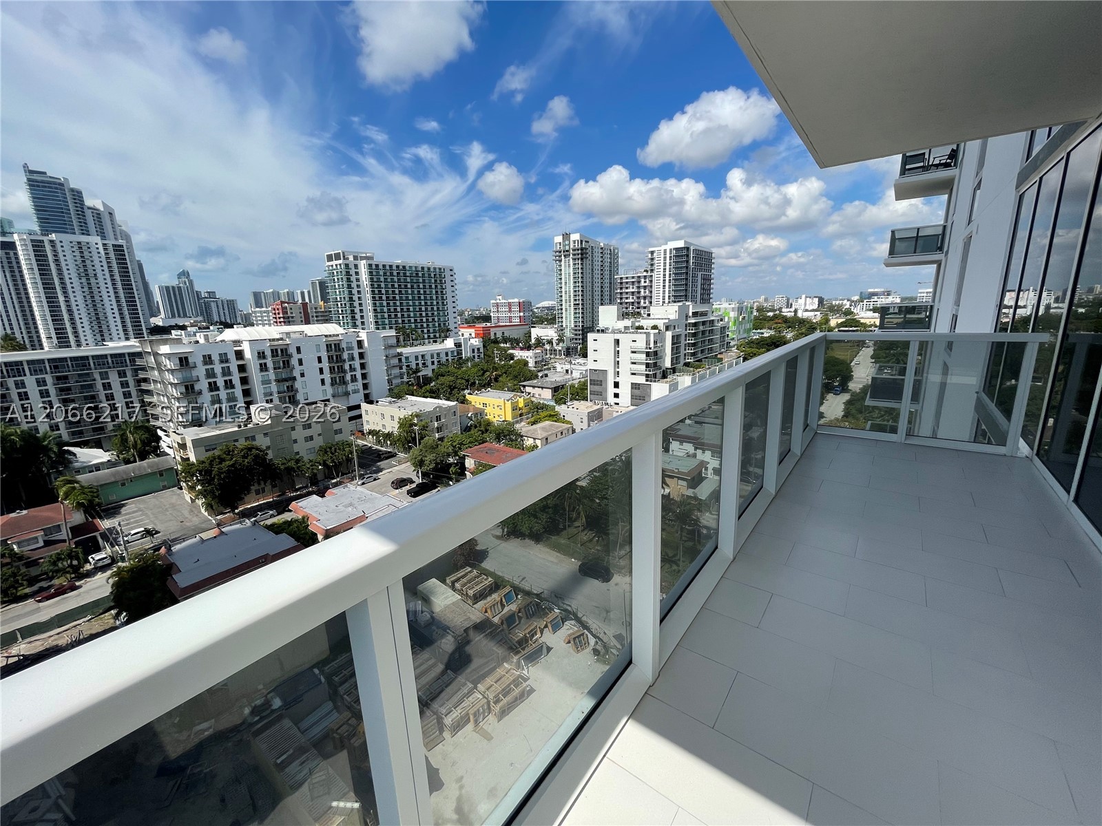image Bay House47