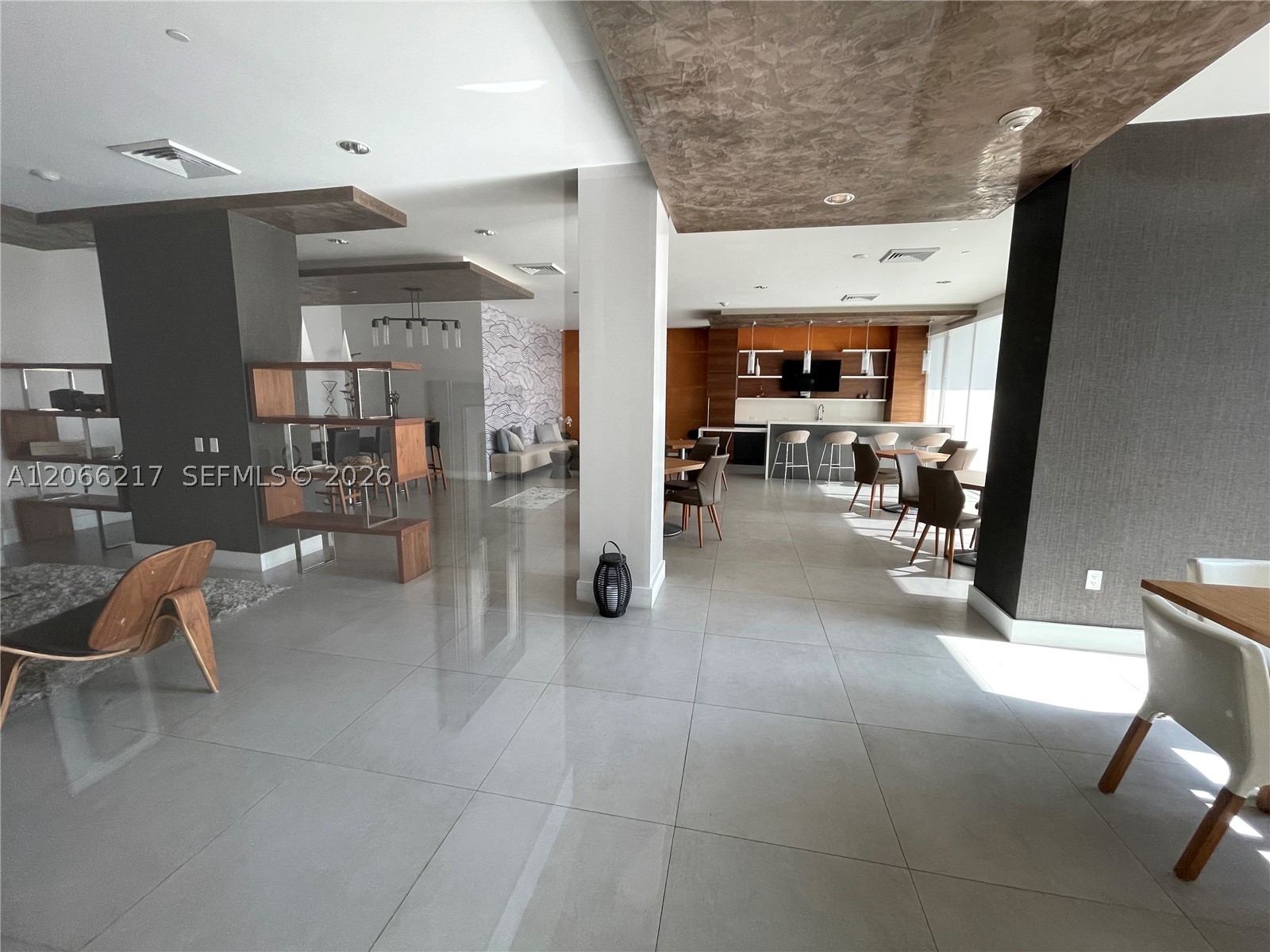 image Bay House7