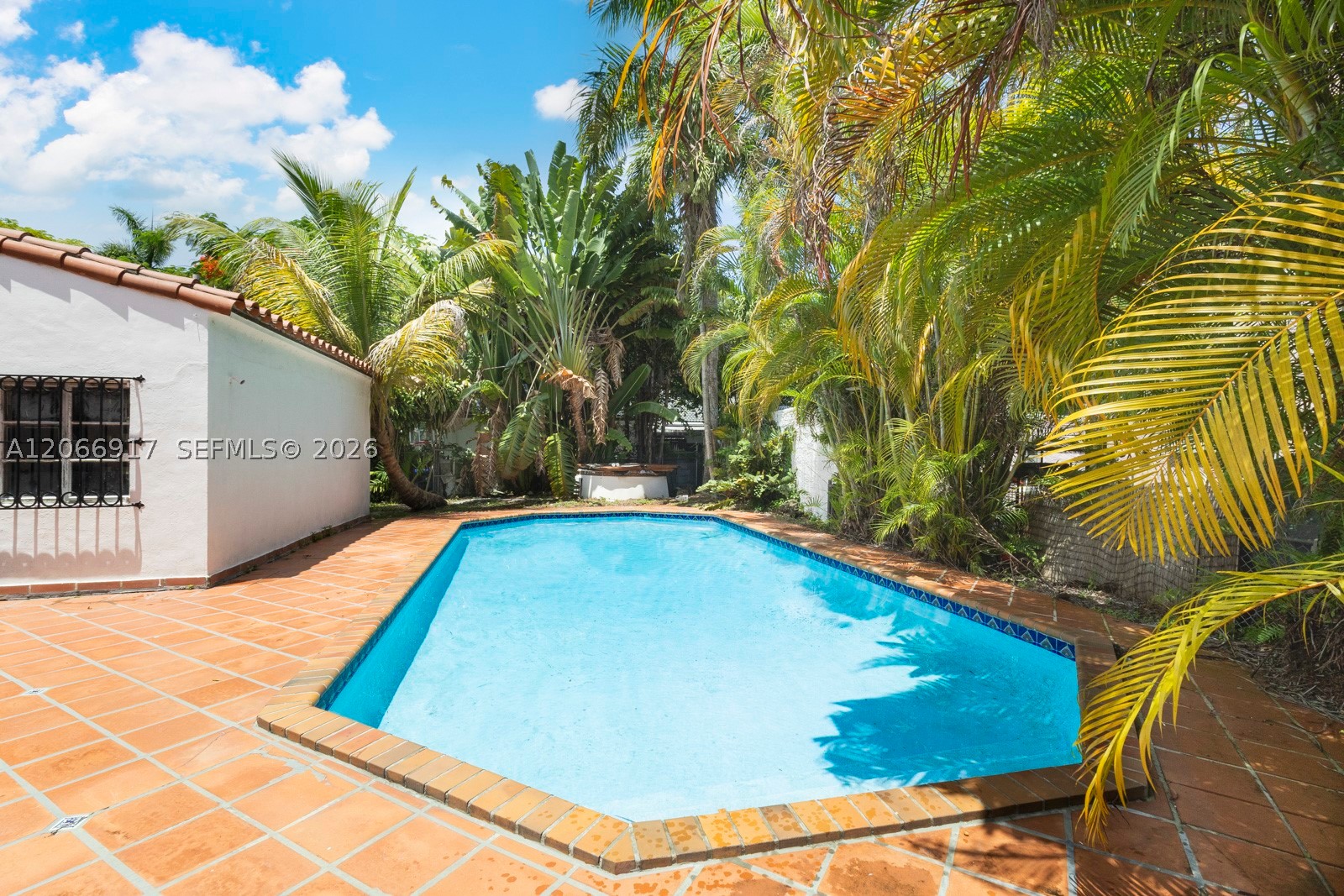 621 NE 57th St Miami, FL 33137