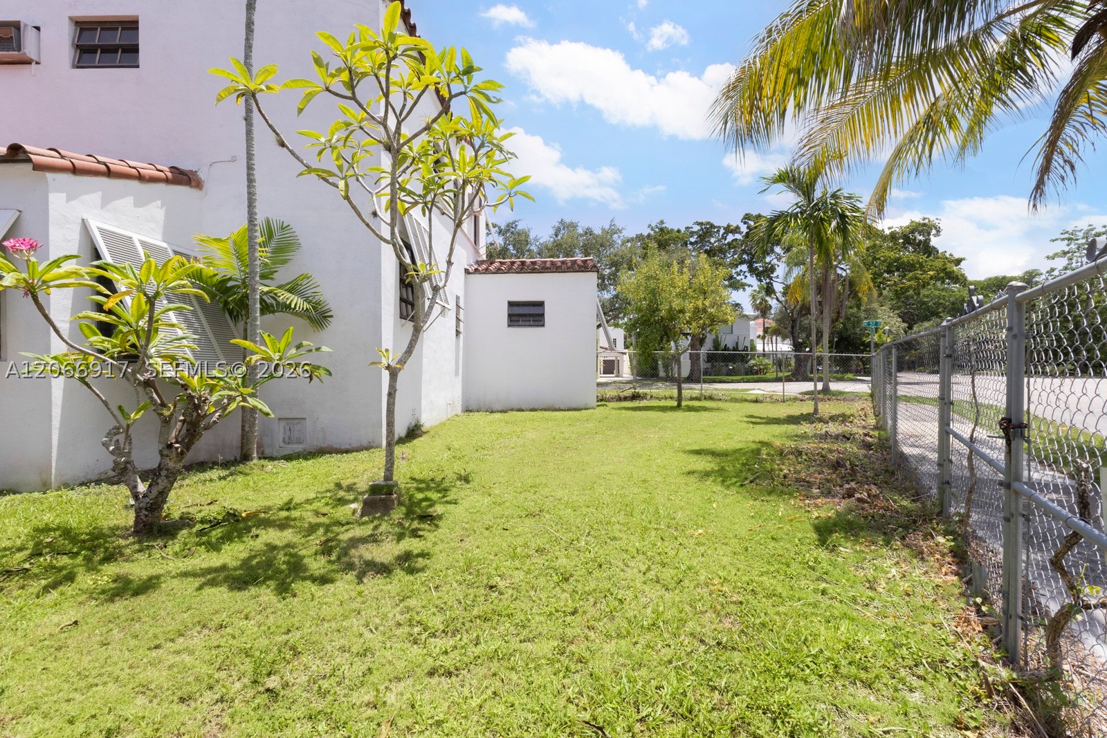 621 NE 57th St Miami, FL 33137