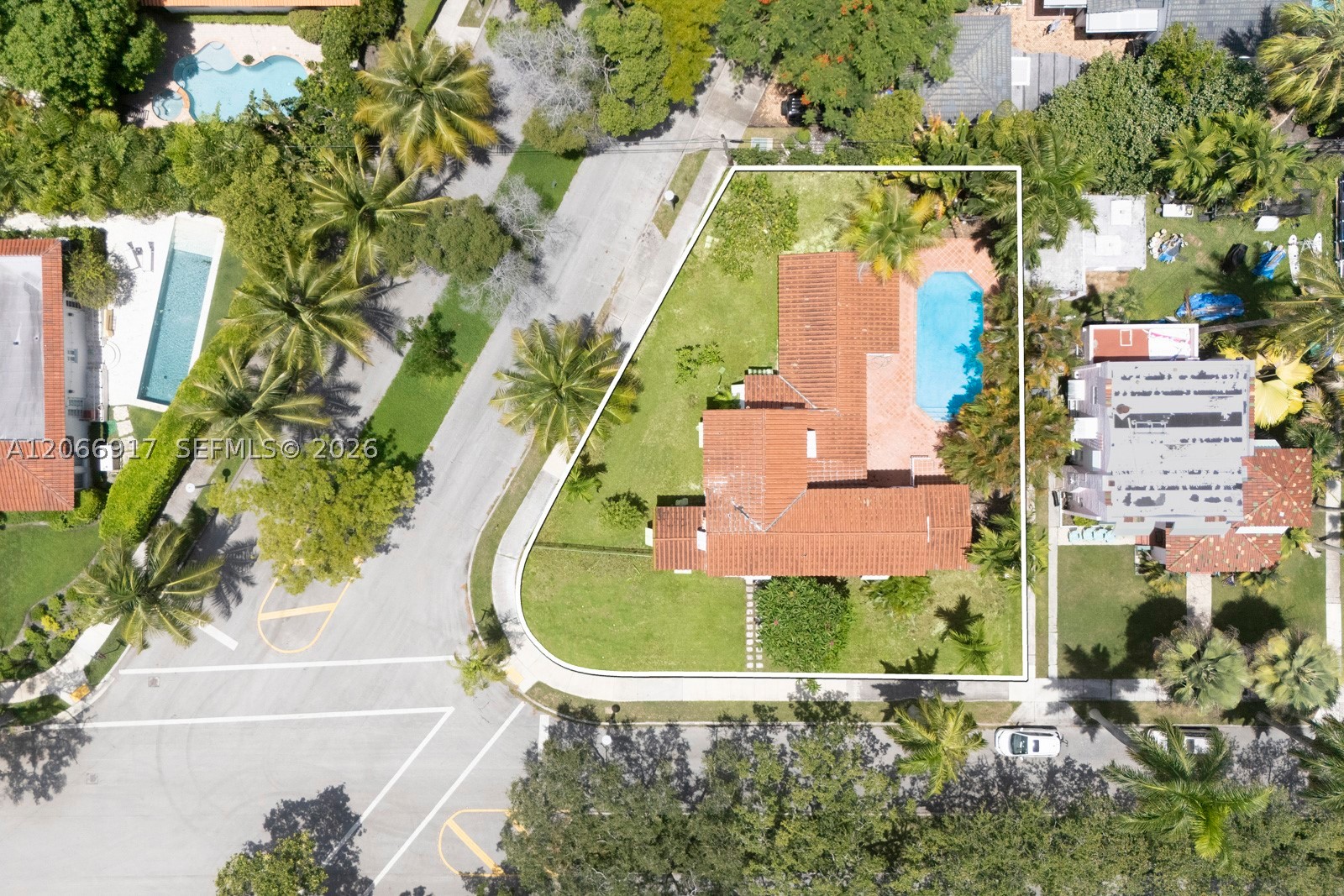 621 NE 57th St Miami, FL 33137