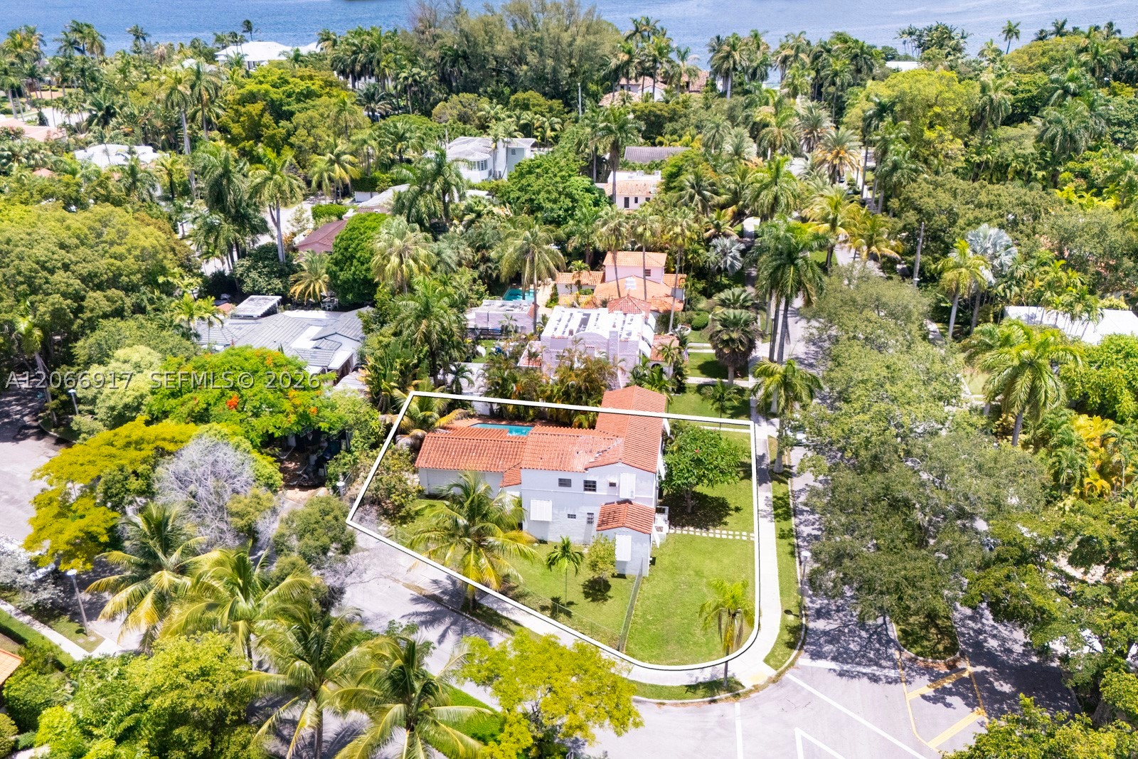 621 NE 57th St Miami, FL 33137