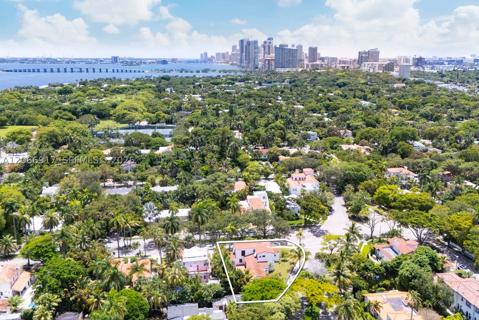 621 NE 57th St Miami, FL 33137