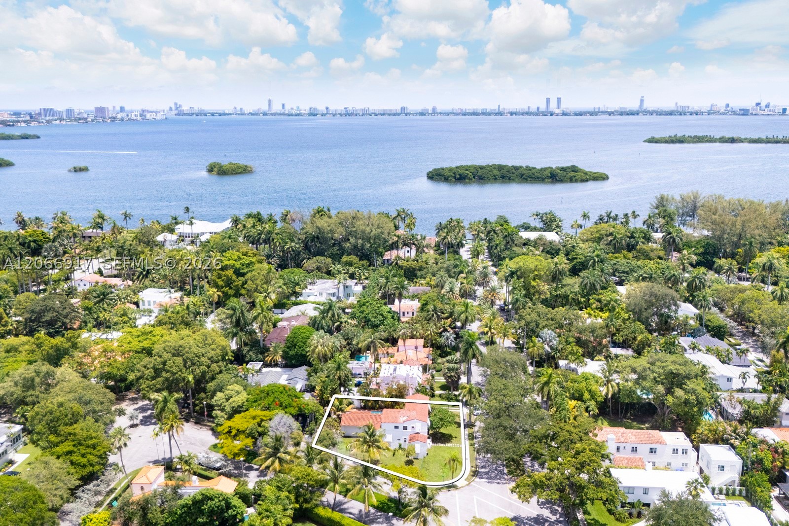 621 NE 57th St Miami, FL 33137
