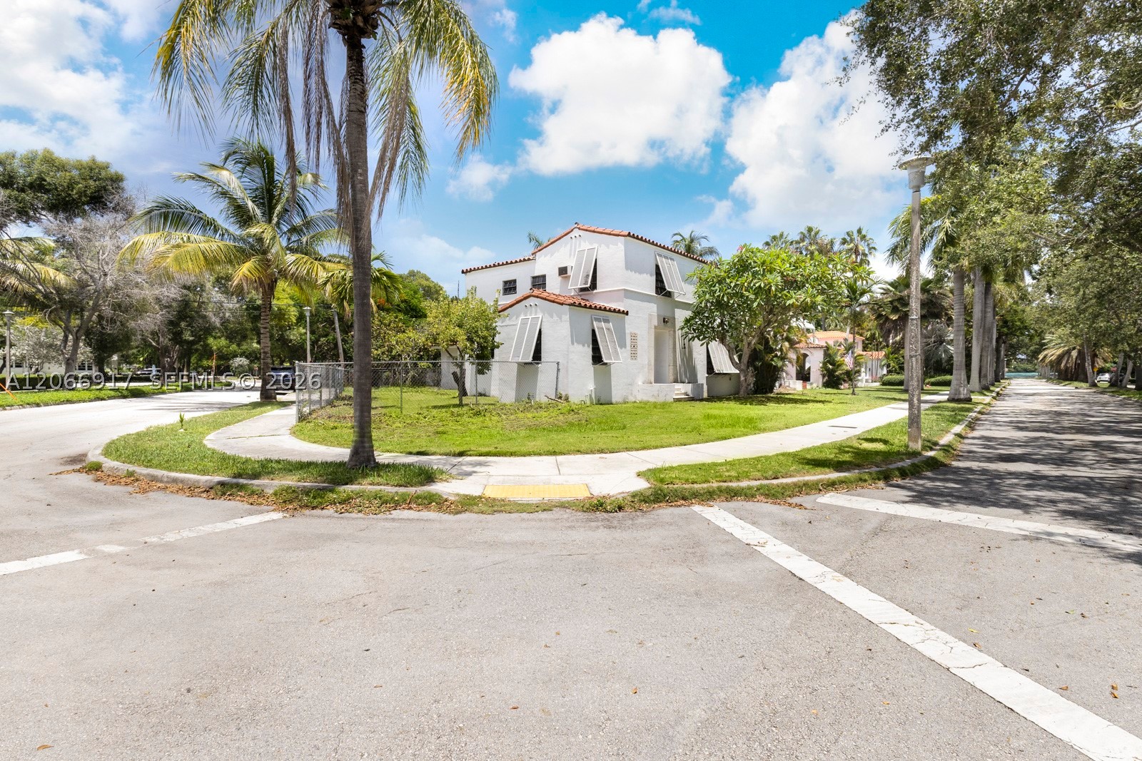 621 NE 57th St Miami, FL 33137