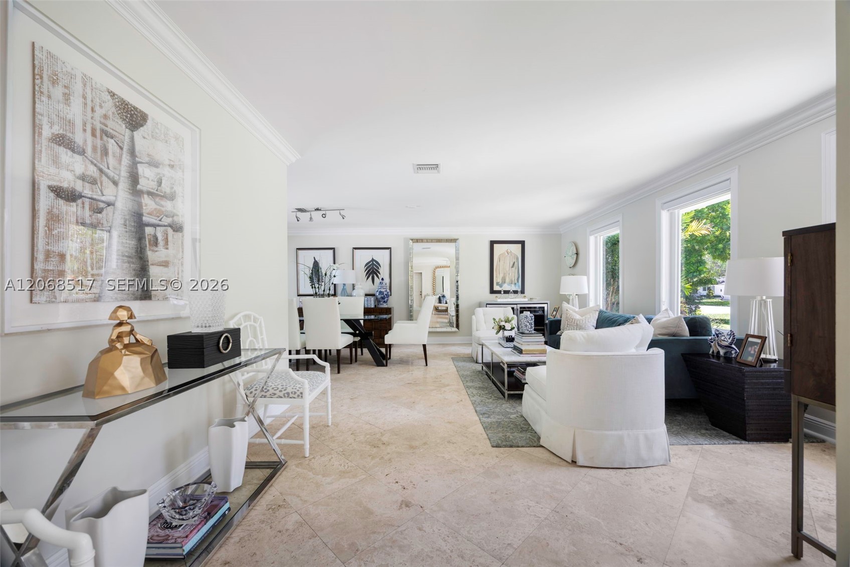 1121 Hardee Rd #1121 Coral Gables, FL 33146
