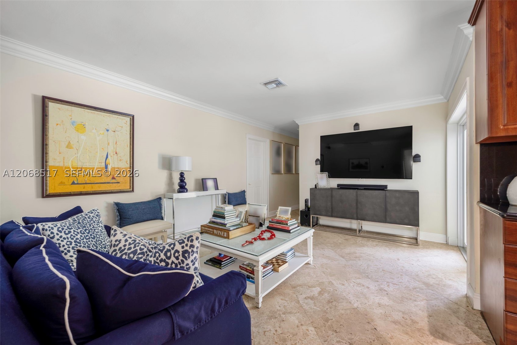 1121 Hardee Rd #1121 Coral Gables, FL 33146