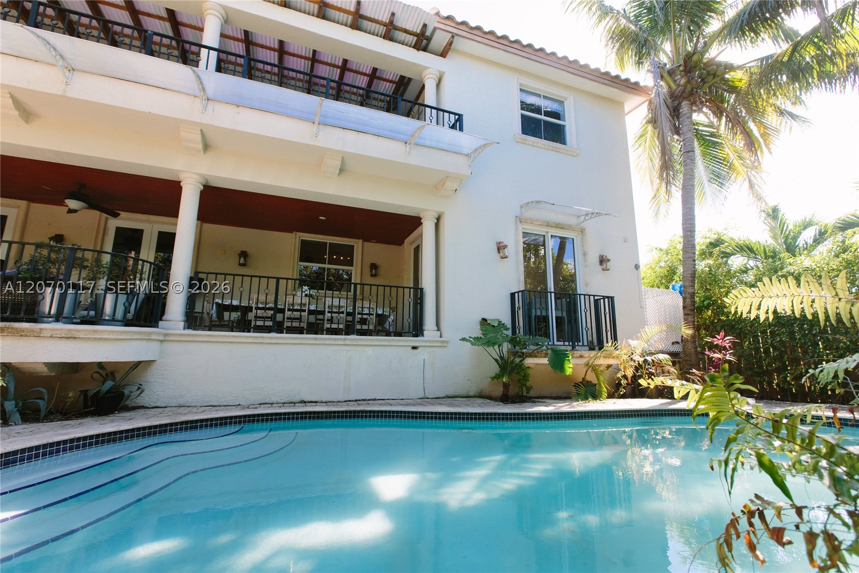 335 W Enid Dr Key Biscayne, FL 33149