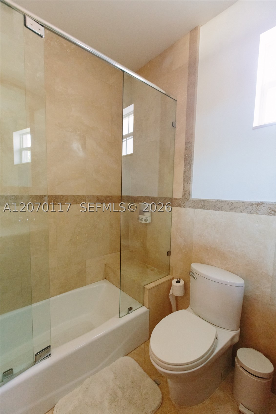 335 W Enid Dr Key Biscayne, FL 33149